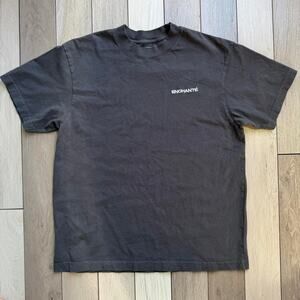 Enchante minimal logo t shirt dark